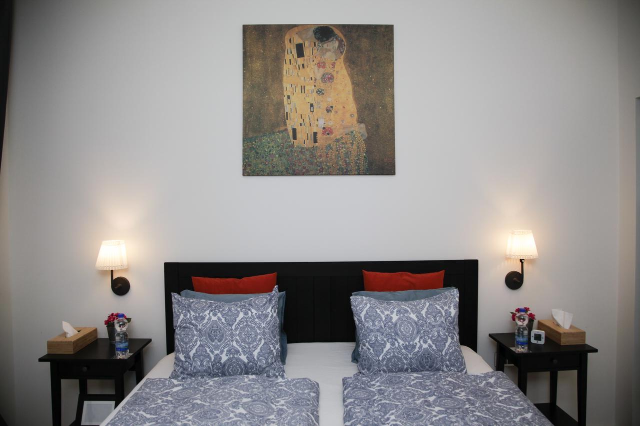 Luxury Apartment Spalena Prag Exteriör bild