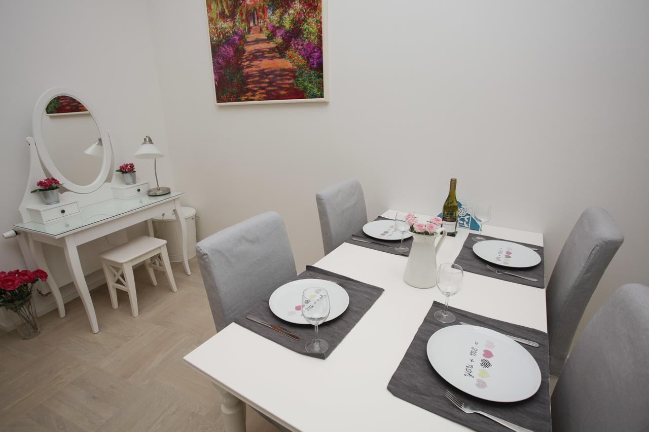 Luxury Apartment Spalena Prag Exteriör bild