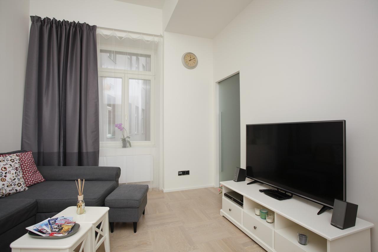 Luxury Apartment Spalena Prag Exteriör bild
